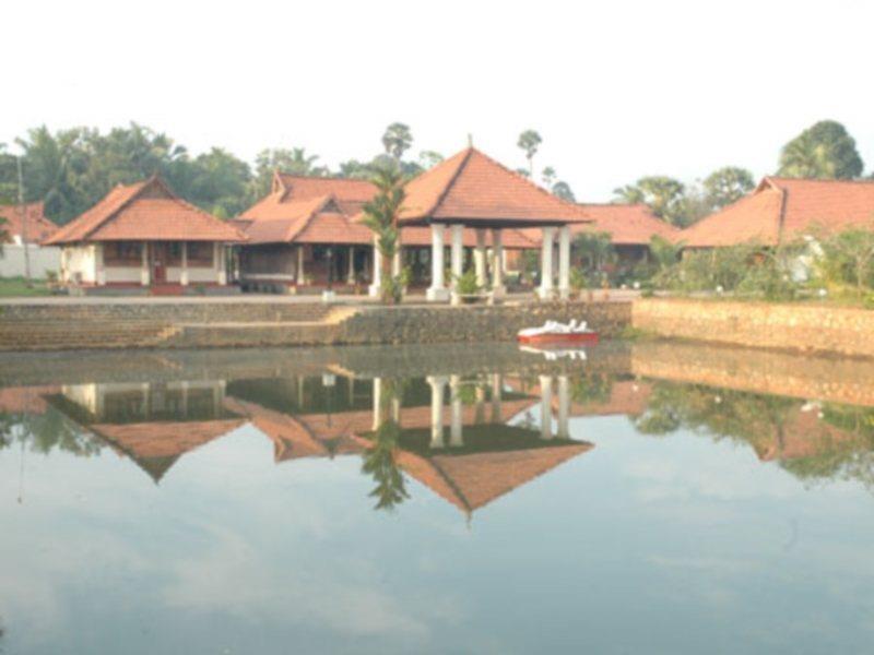 Isola Di Cocco Ayurvedic Beach Resort Poovar Экстерьер фото